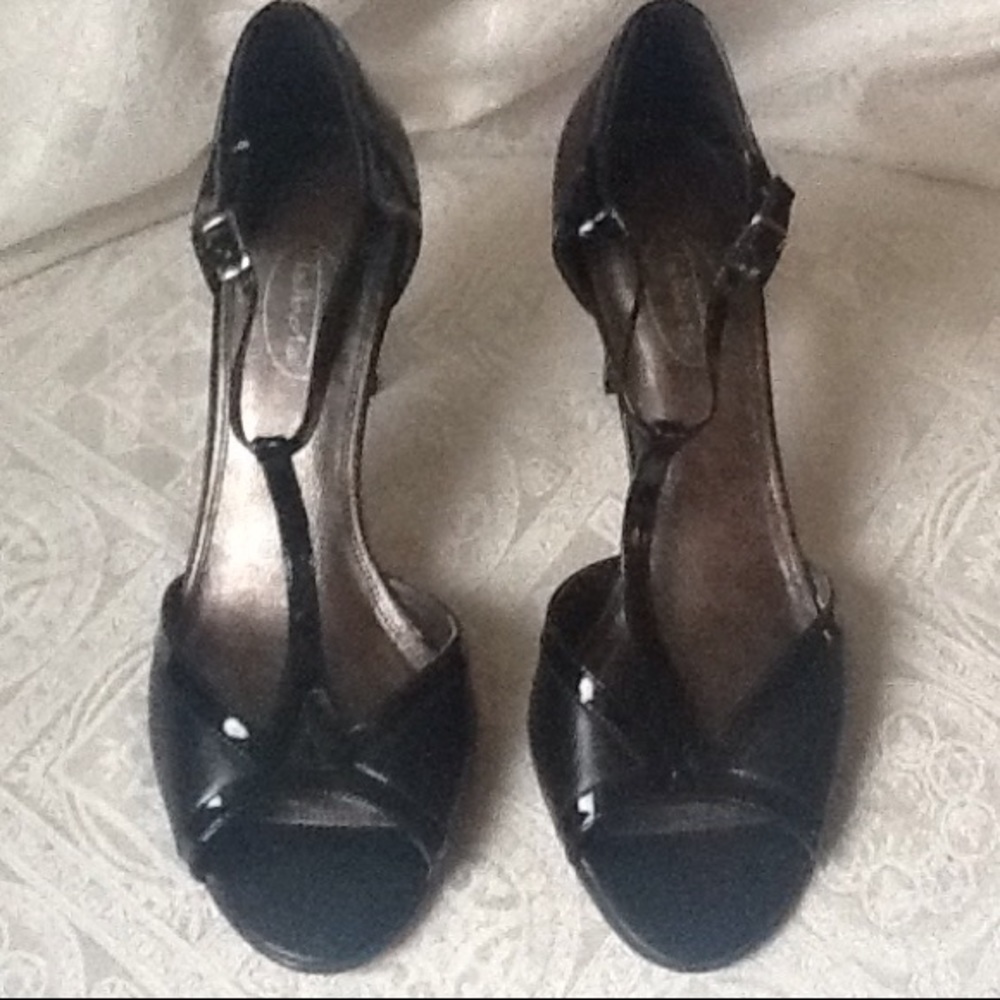 Talbots Peep Toe T Strap Pumps Heels Sandals